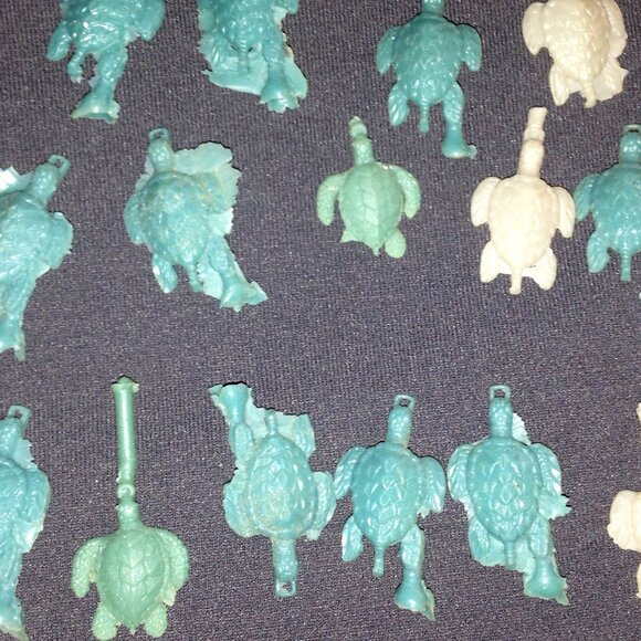 Sea Turtle Pendant in Sterling Silver - Picture 6 of 6